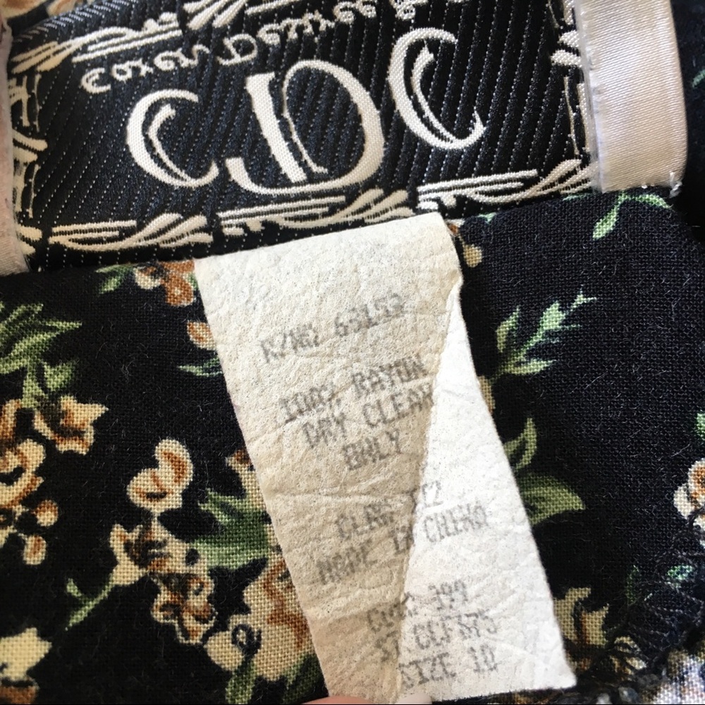 Caren Desiree & Co Vintage Floral A-Line Dress - Picture 5 of 6